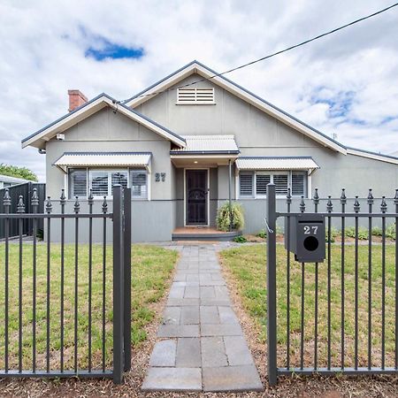 South Dubbo Hideaway - Pet Friendly Villa Eksteriør billede